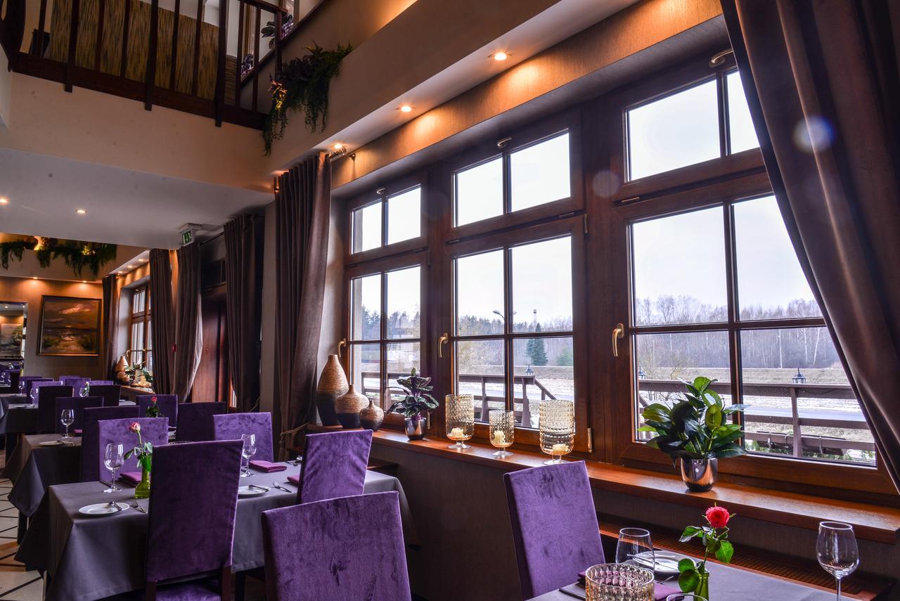 Port Hotel Adazi Exterior photo